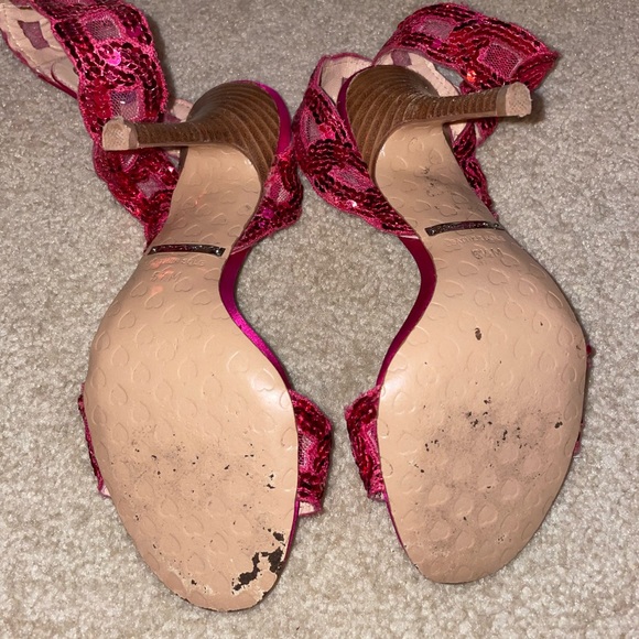 BETSEY JOHNSON PINK SEQUIN HEEL SANDAL SIZE 6.5 EUC - Picture 2 of 2